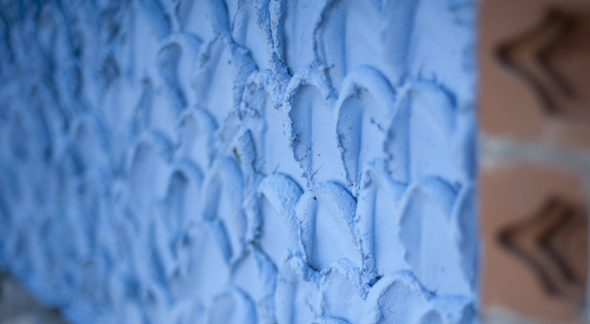 Morter amb forma i pintat