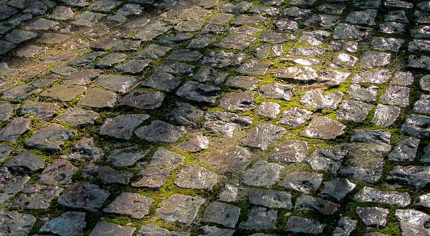 Llamborda basalt humit